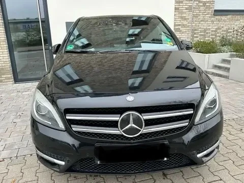 Mercedes-Benz B 200 BLUE EFFICIENCY, снимка 3 - Автомобили и джипове - 48445173