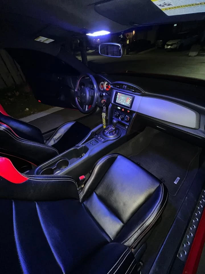 Toyota Scion * FR-S* * HeadUp* * АвтоКредит* (ЦЕНА ДО БГ) - изображение 9