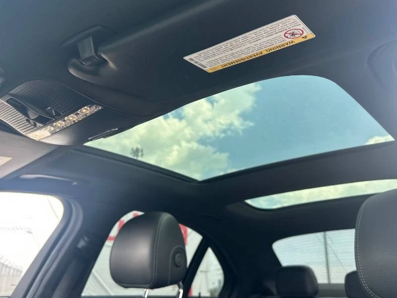 Mercedes-Benz C 300 * 4MATIC * AMG LINE * PANO * ПОДГРЕВ, снимка 15 - Автомобили и джипове - 55219145