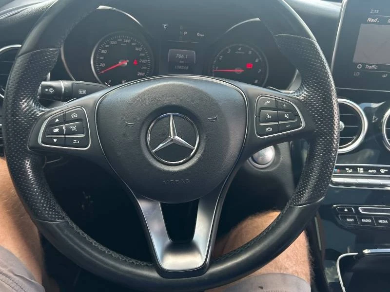 Mercedes-Benz C 300 * 4MATIC * AMG LINE * PANO * ПОДГРЕВ, снимка 11 - Автомобили и джипове - 55219145