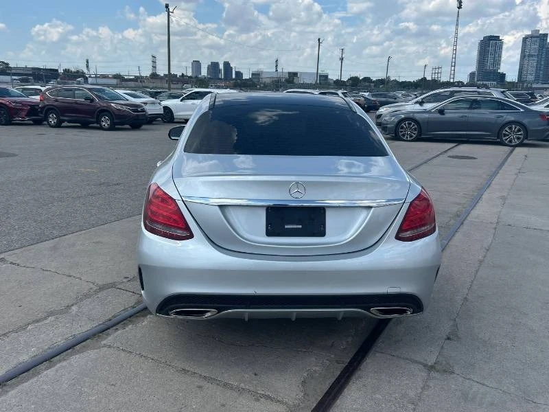 Mercedes-Benz C 300 * 4MATIC * AMG LINE * PANO * ПОДГРЕВ, снимка 6 - Автомобили и джипове - 55219145