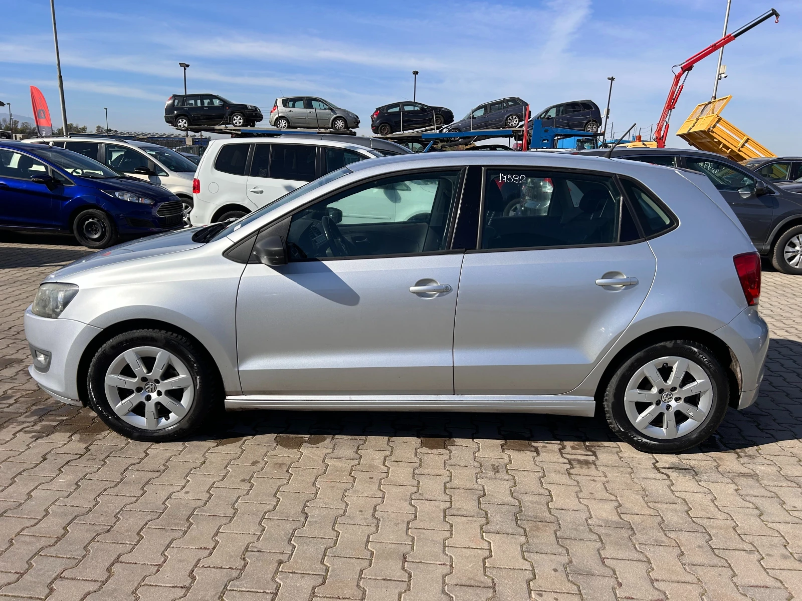 VW Polo 1.2TDI EURO 5 ЛИЗИНГ - изображение 9