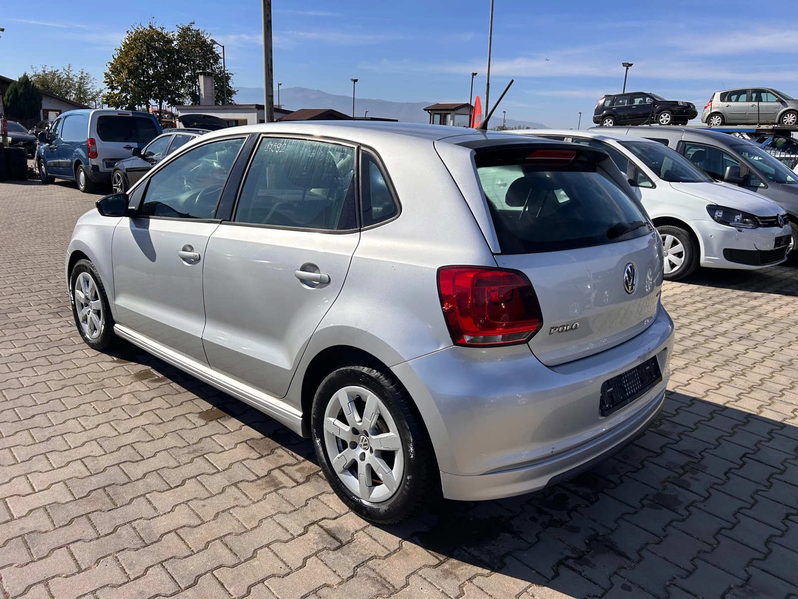 VW Polo 1.2TDI EURO 5 ЛИЗИНГ - изображение 8