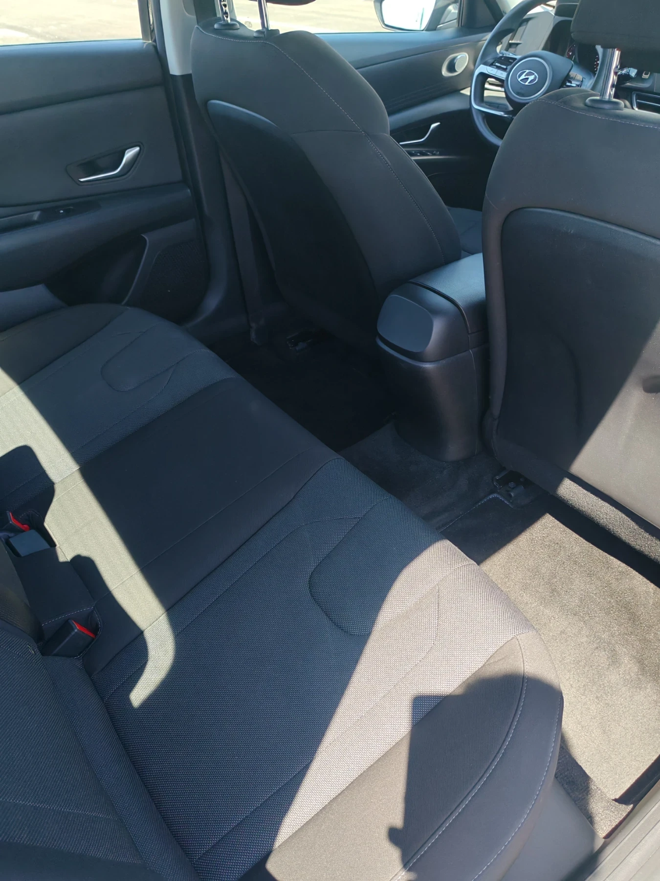 Hyundai Elantra 2.0    | Mobile.bg   15