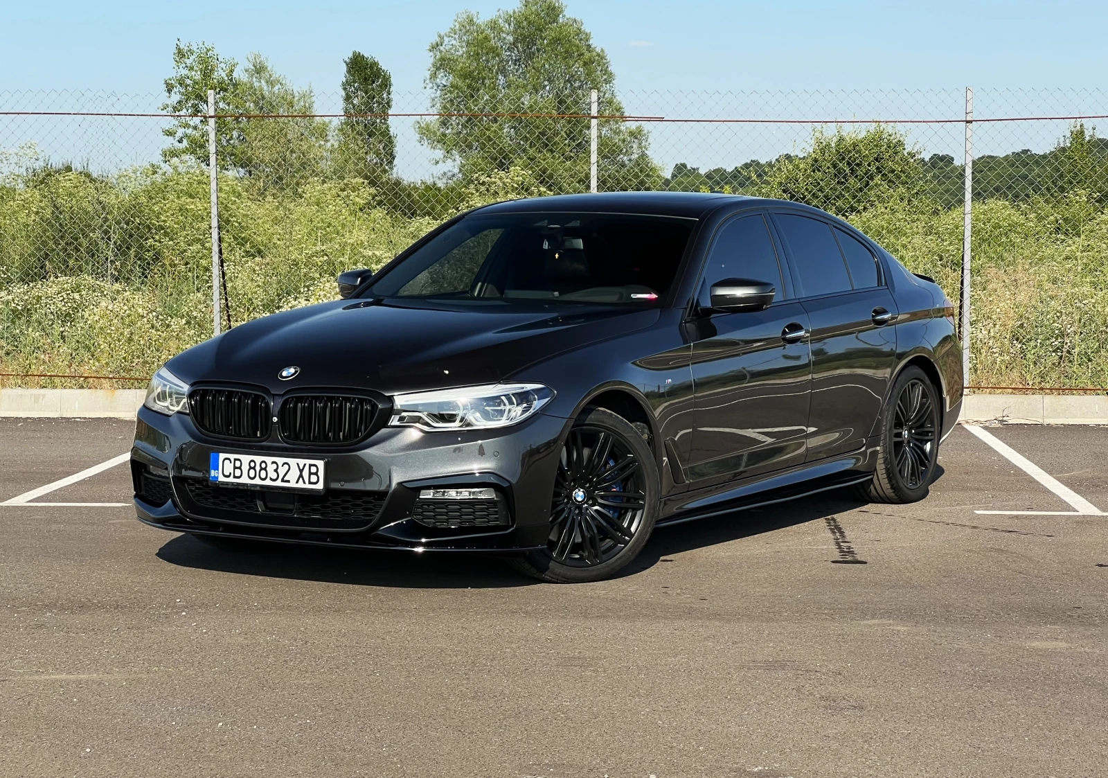 BMW 540 i/xDrive/M-SPORT/H&K/HEAD UP/360/SOFT CLOSE/TV/LED - изображение 3
