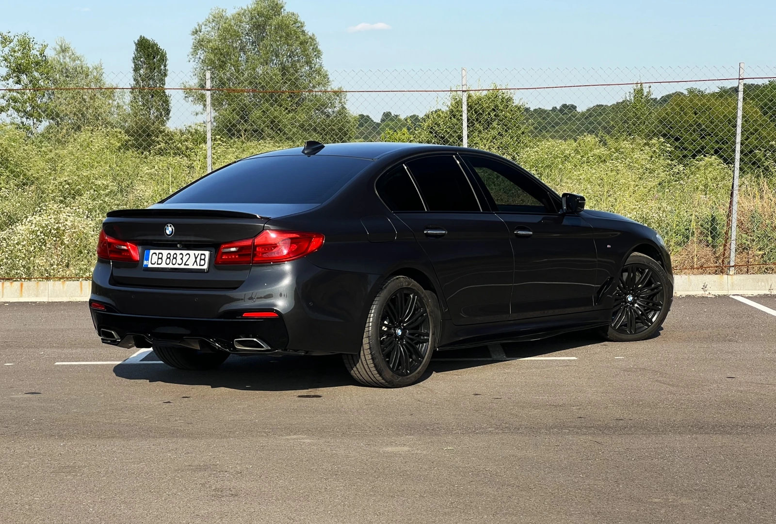 BMW 540 i/xDrive/M-SPORT/H&K/HEAD UP/360/SOFT CLOSE/TV/LED - изображение 7