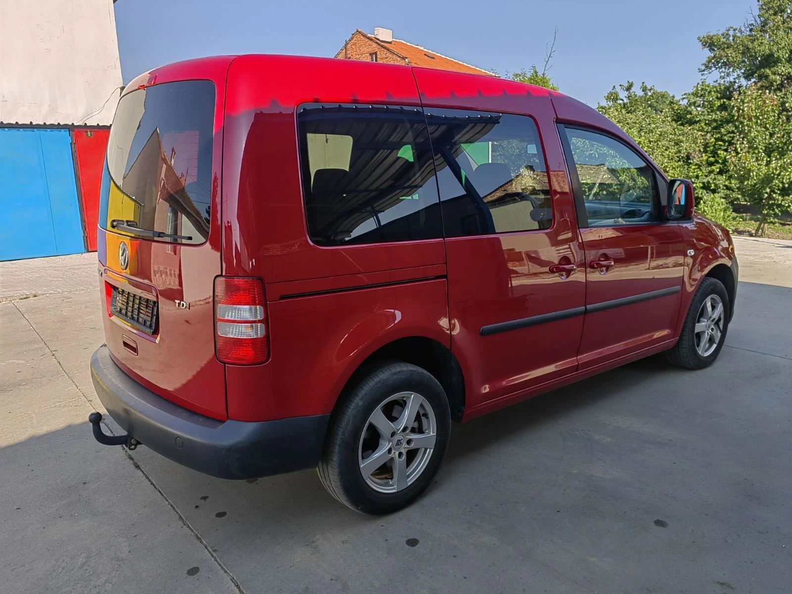 VW Caddy 1.6TDI, 102k.c - изображение 4