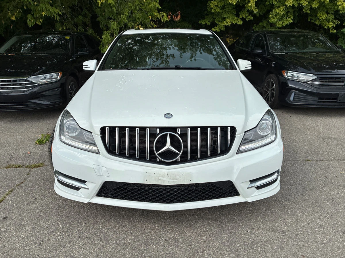 Mercedes-Benz C 300 2013 4MATIC * ПЕРФЕКТНА* * БЕЗ ПЪРВОНАЧАЛНА ВНОСКА - изображение 2