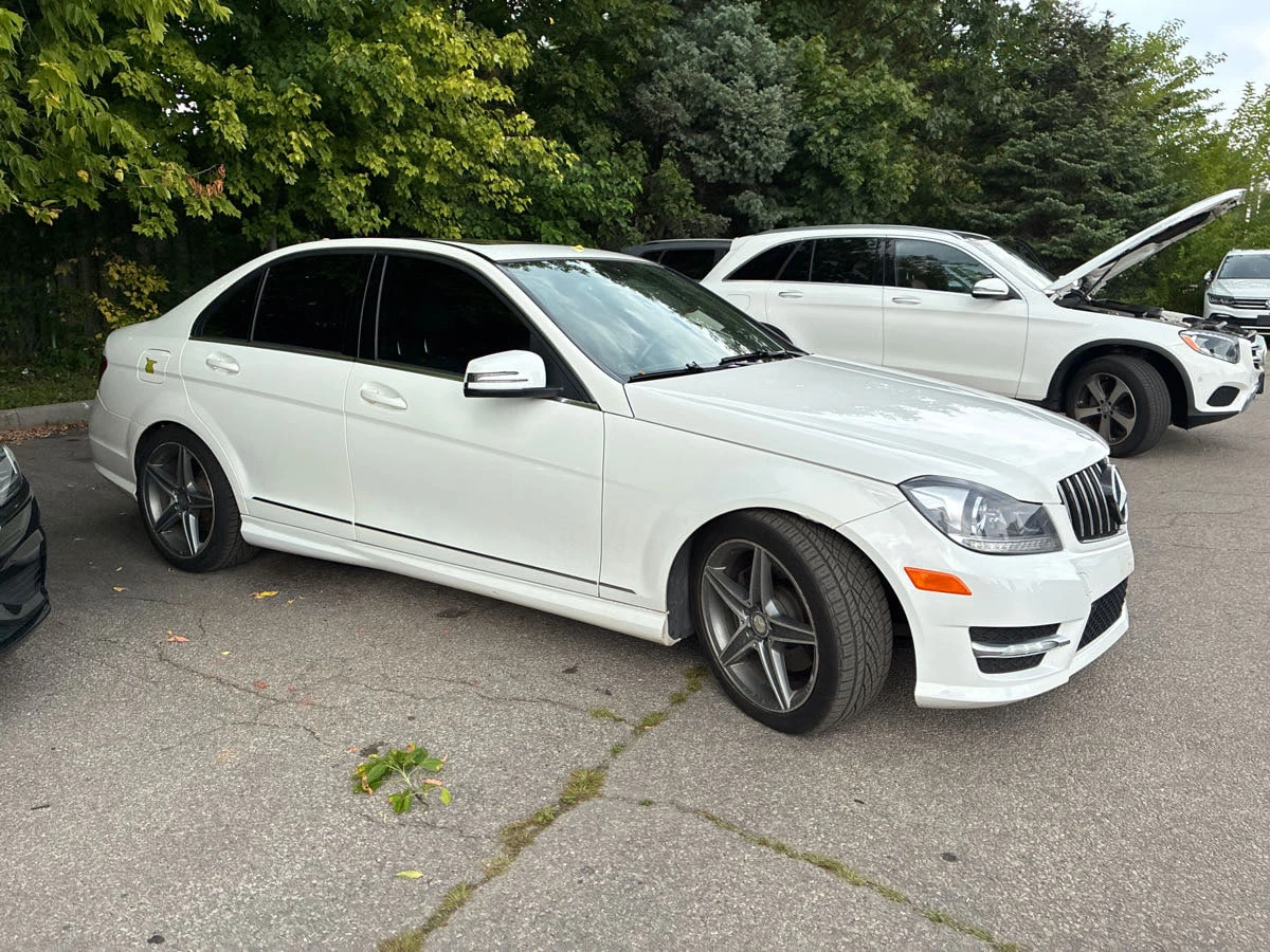 Mercedes-Benz C 300 2013 4MATIC * ПЕРФЕКТНА* * БЕЗ ПЪРВОНАЧАЛНА ВНОСКА - изображение 3