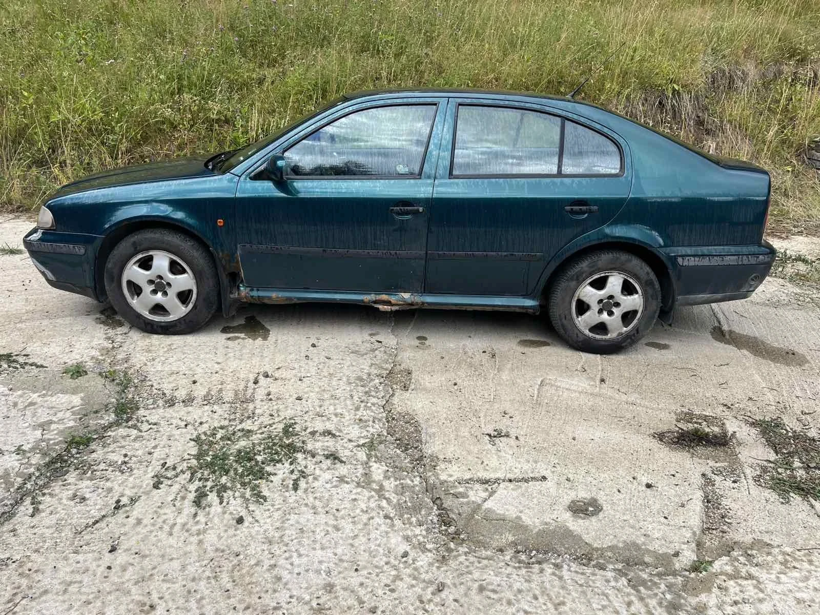 Skoda Octavia 1.8i  - изображение 2