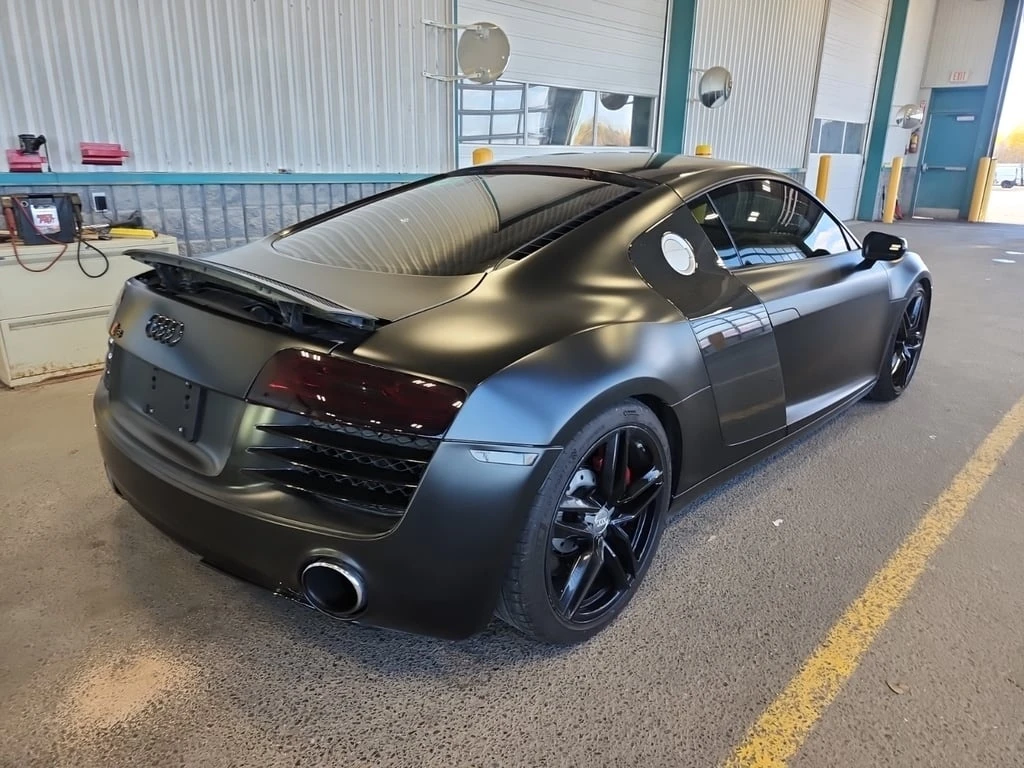 Audi R8 * V8 * CARFAX *    | Mobile.bg   3