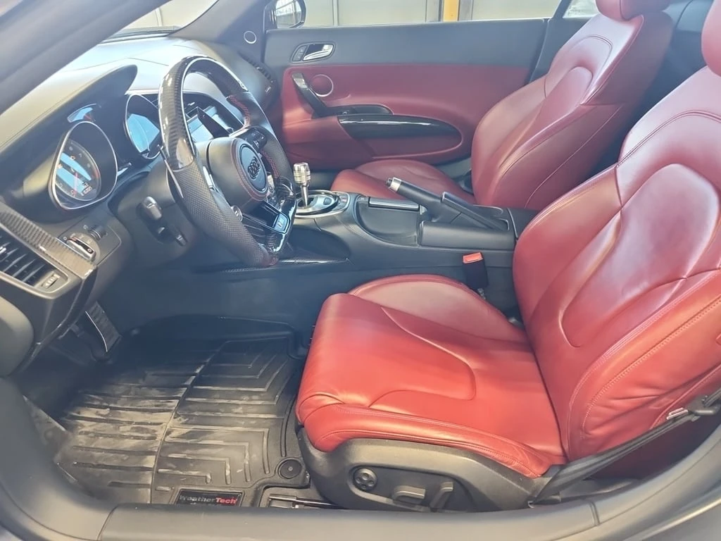 Audi R8 * V8 * CARFAX *    | Mobile.bg   6