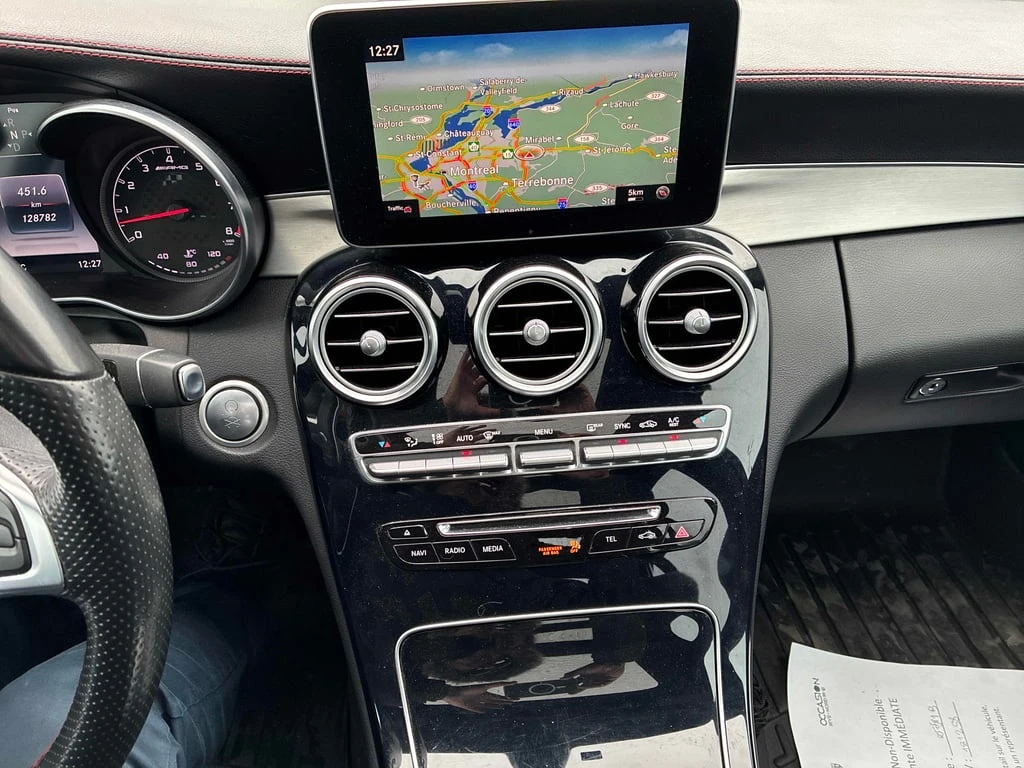 Mercedes-Benz C 43 AMG * CARFAX * БЕЗ ПЪРВОНАЧАЛНА ВНОСКА - изображение 9