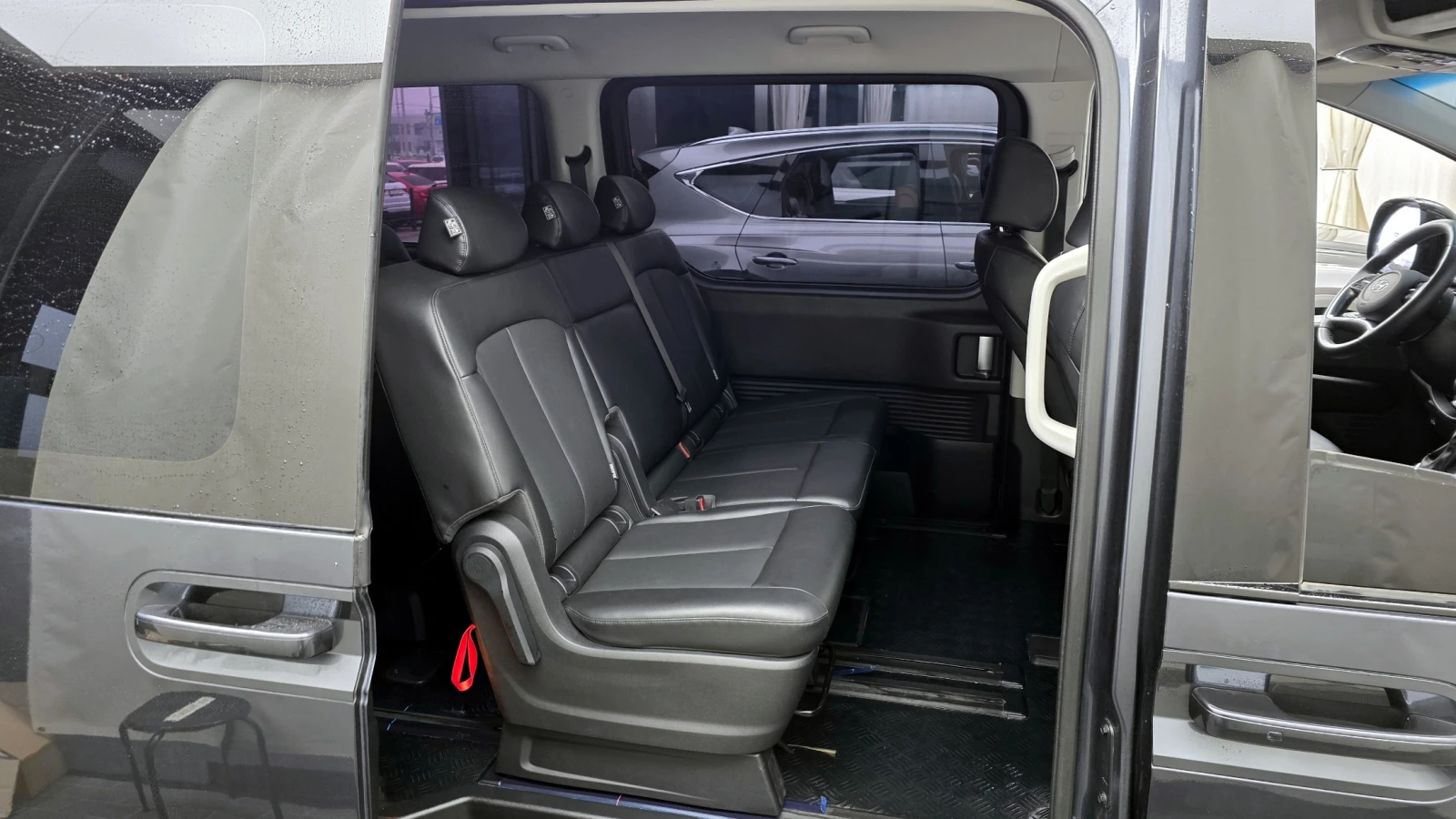 Hyundai Staria L3.5 Tourer 9seater autogeorge.com | Mobile.bg � ����������� 12