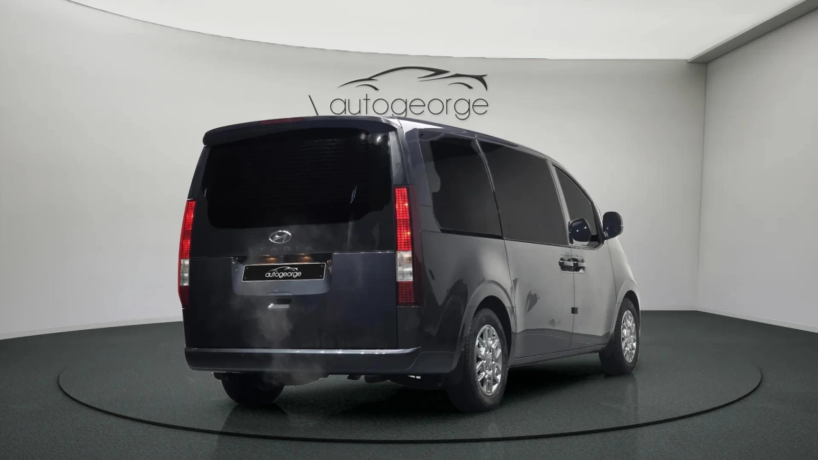 Hyundai Staria L3.5 Tourer 9seater autogeorge.com - изображение 2