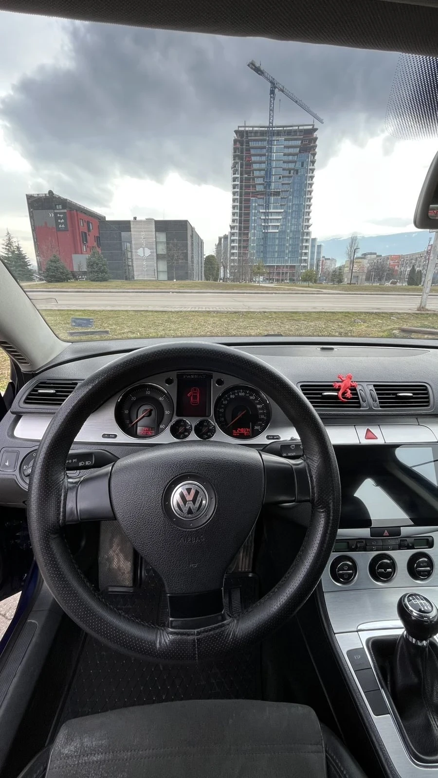 VW Passat B6 - изображение 8