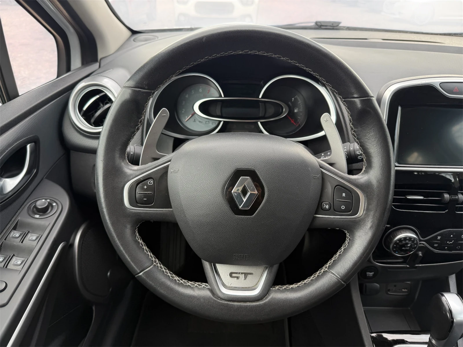 Renault Clio GT Sport/1.2i/Automatic/Service book/Euro6 | Mobile.bg � ����������� 12