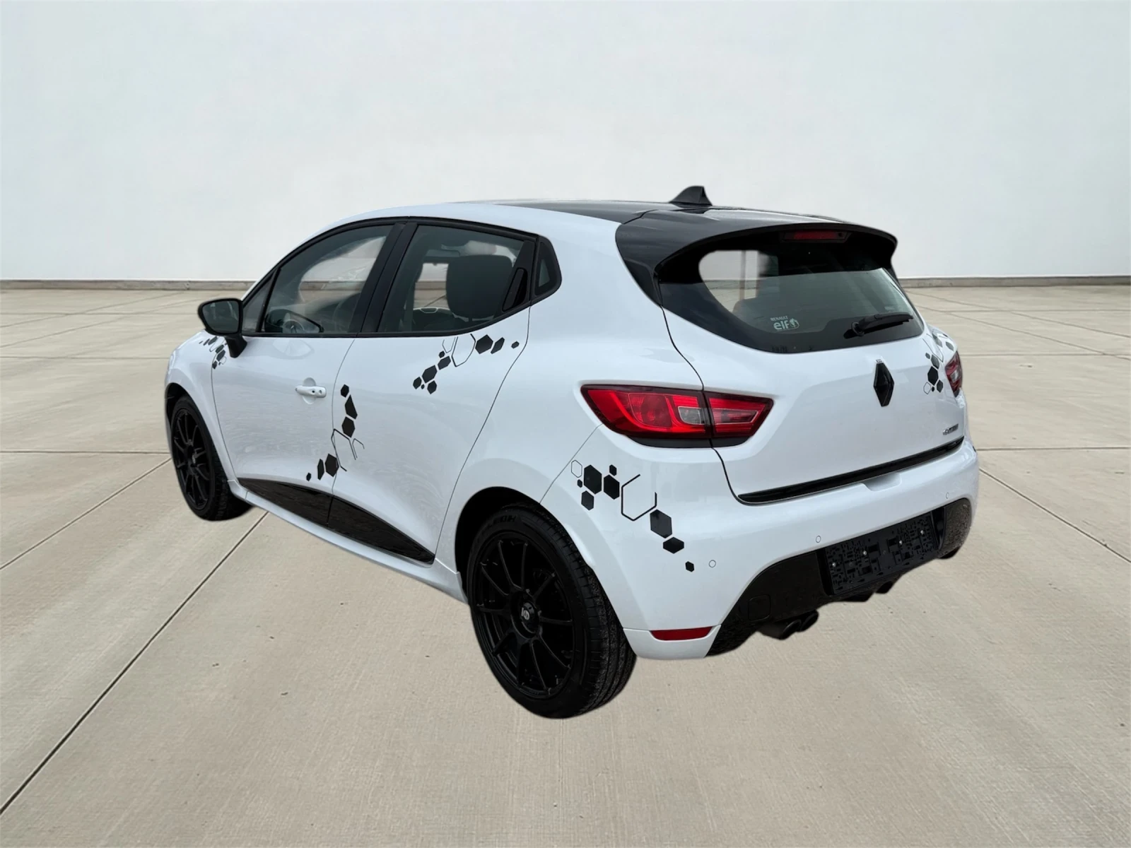 Renault Clio GT Sport/1.2i/Automatic/Service book/Euro6 - изображение 4