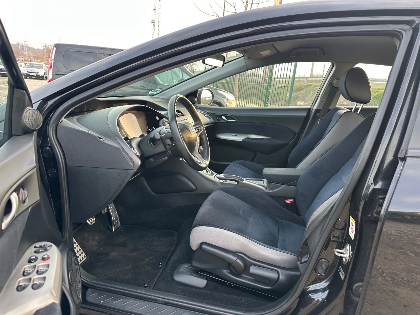 Honda Civic 1.8-SPORT-Netherlands-1Г-Гаранция! - изображение 9