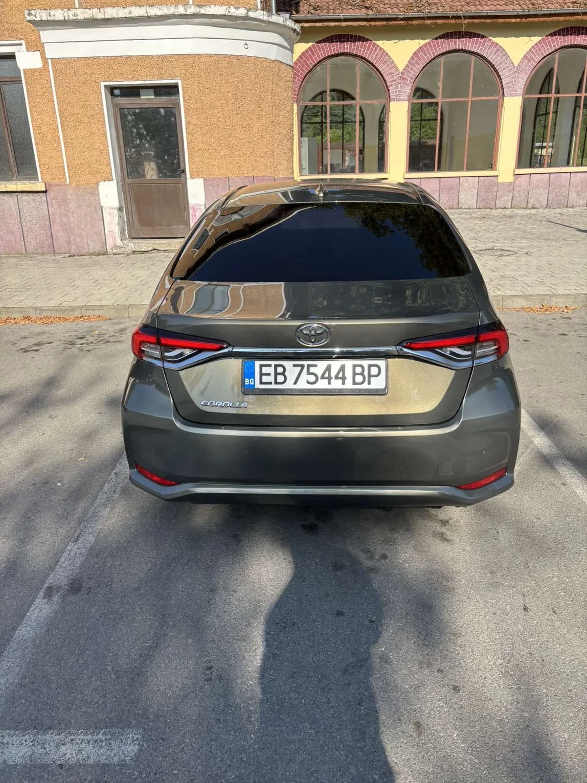 Toyota Corolla 1.6 LUXURY , снимка 5 - Автомобили и джипове - 54020969