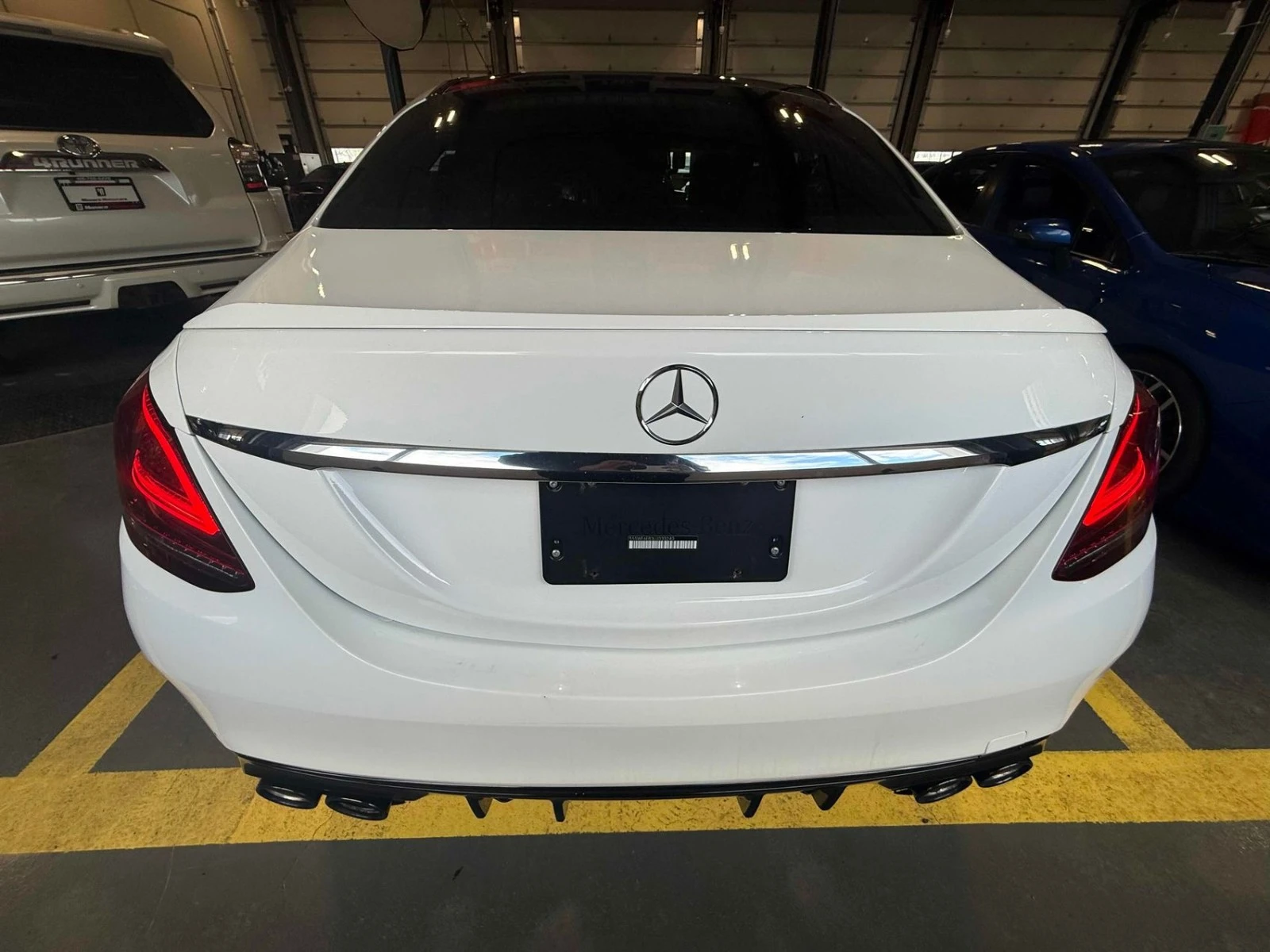 Mercedes-Benz C 43 AMG 4matic * Sedan* Burmester * АвтоКредит* ЦЕНА ДО БГ, снимка 5 - Автомобили и джипове - 54156759