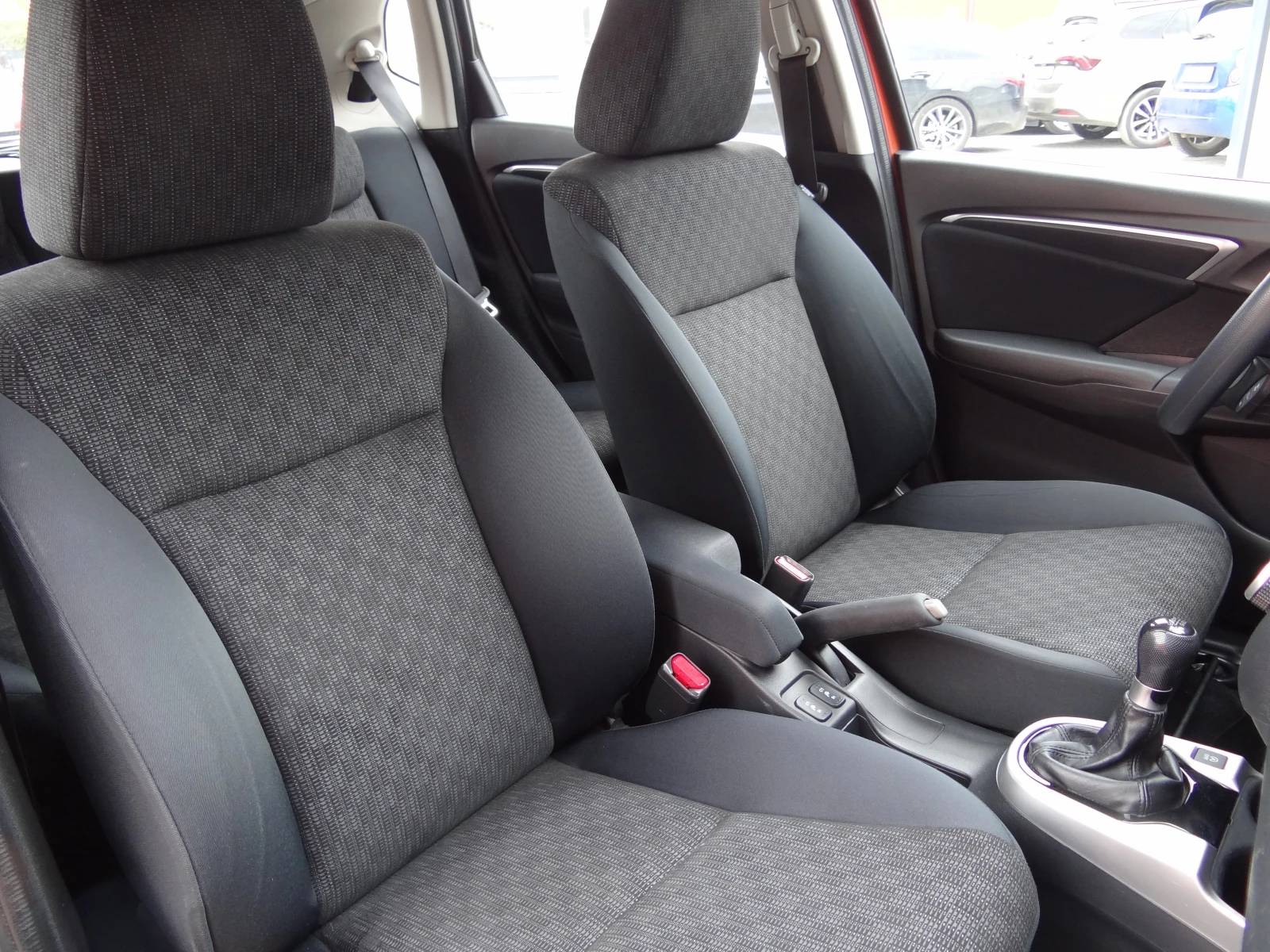 Honda Jazz 1.3 i-VTEC-102k.c. / ��������� / Euro - 6 / | Mobile.bg � ����������� 11