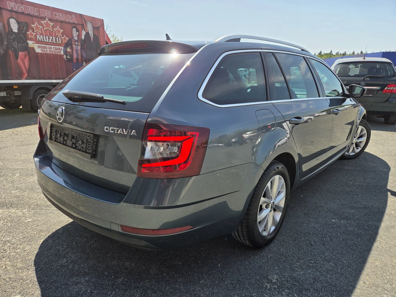 Skoda Octavia 1, 6TDI116ksAVTOMATIKNAVILEDFACEITALIAEU6, снимка 4 - Автомобили и джипове - 54341151
