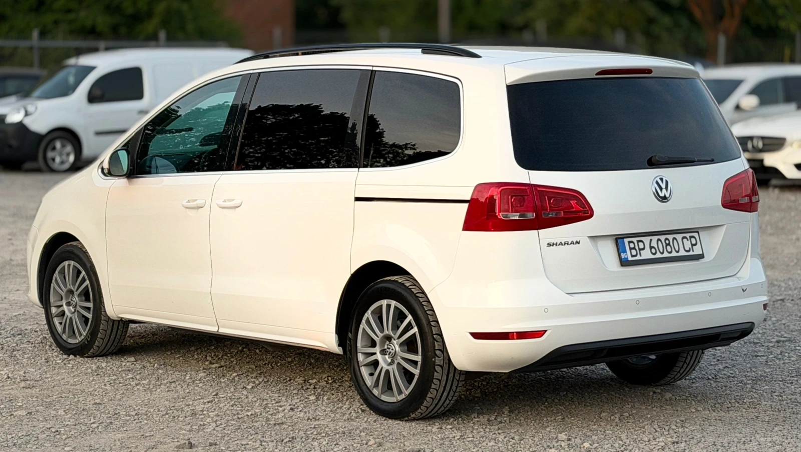 VW Sharan 2.0TDi 140к.с * Климатроник* * Face-Lift* , снимка 4 - Автомобили и джипове - 54459407