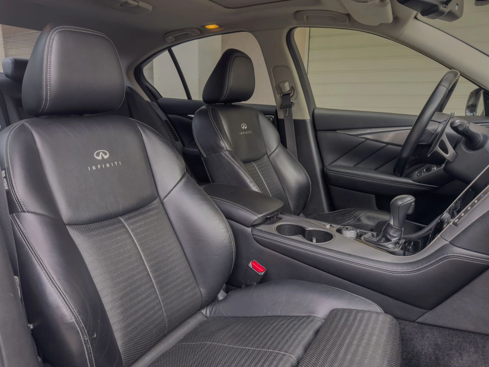 Infiniti Q50 S Hybrid AWD, снимка 10 - Автомобили и джипове - 54495428