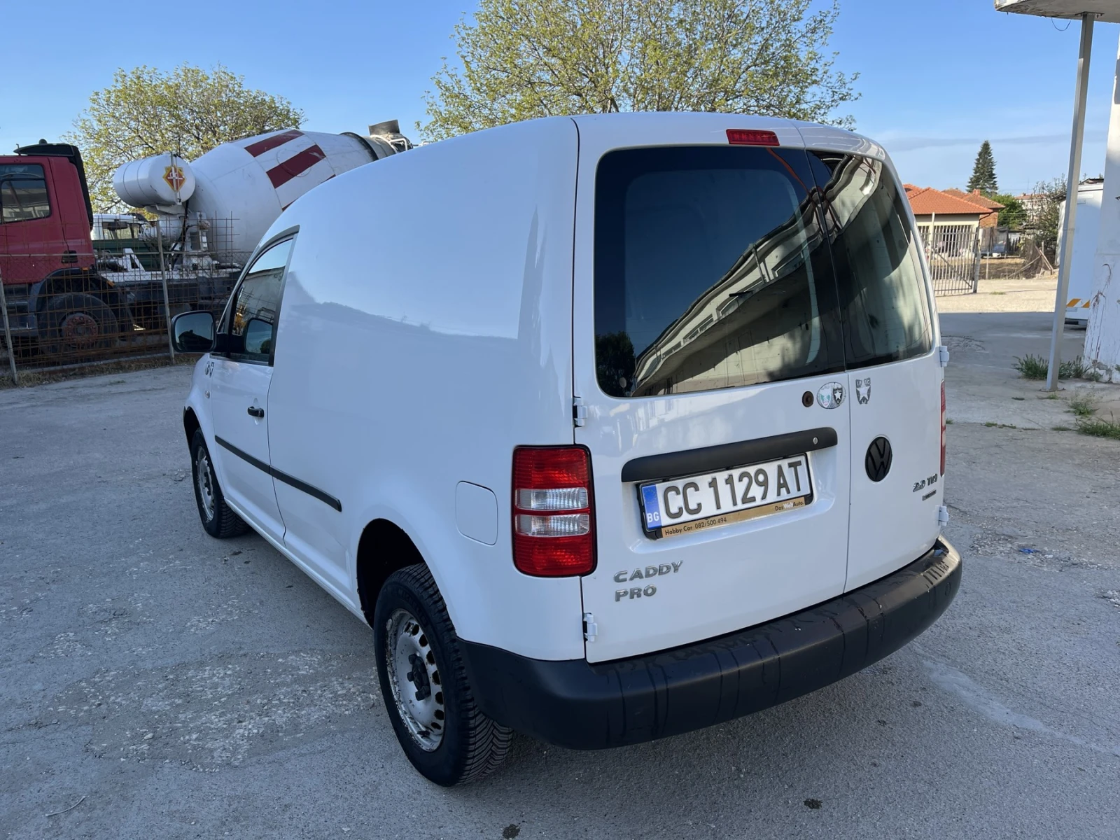 VW Caddy, снимка 7 - Автомобили и джипове - 54596081