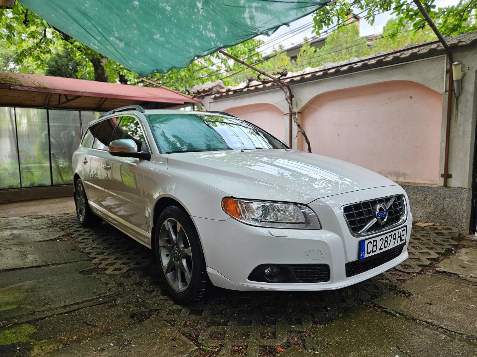 Volvo V70 AWD 