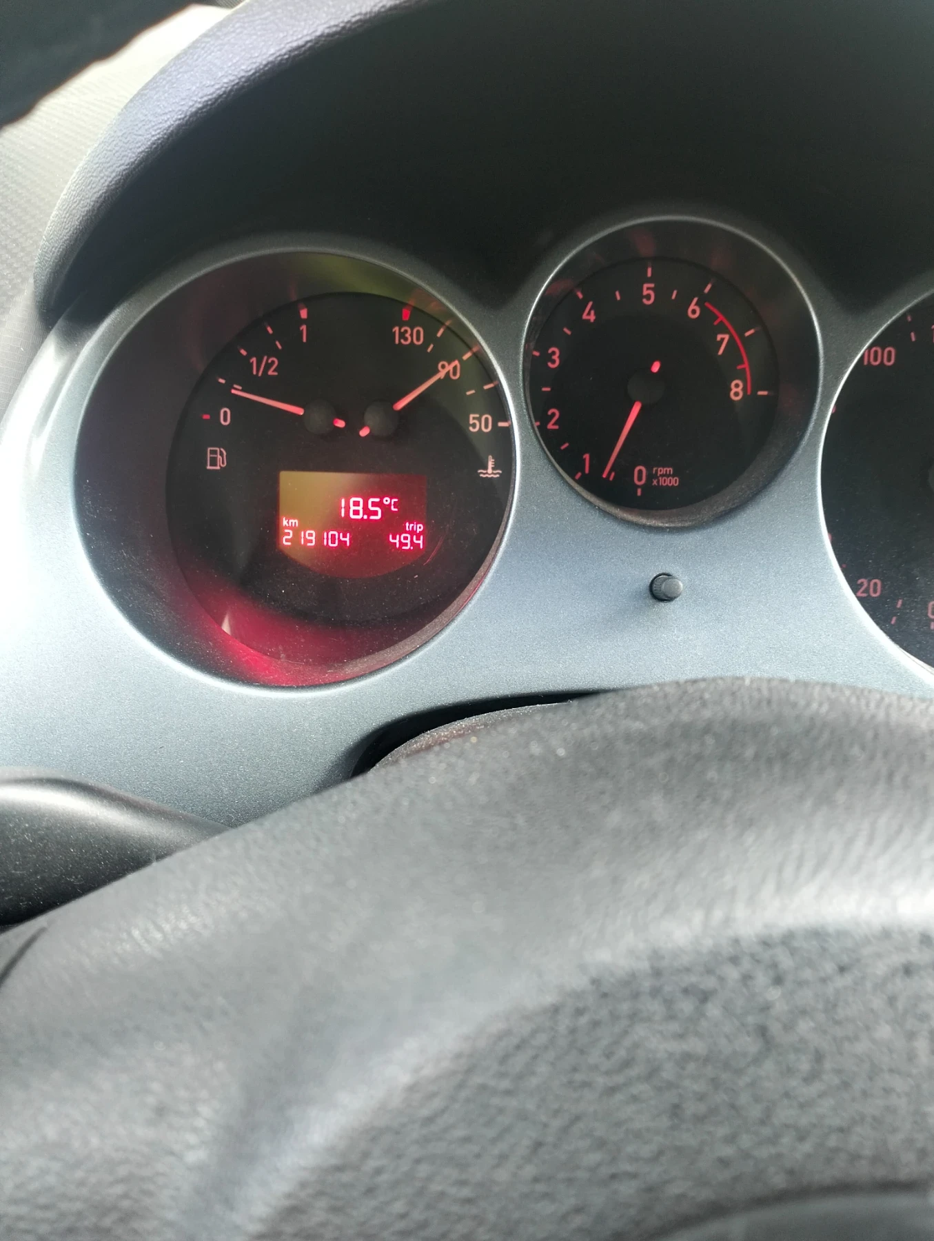 Seat Altea 1.6, снимка 8 - Автомобили и джипове - 54682076