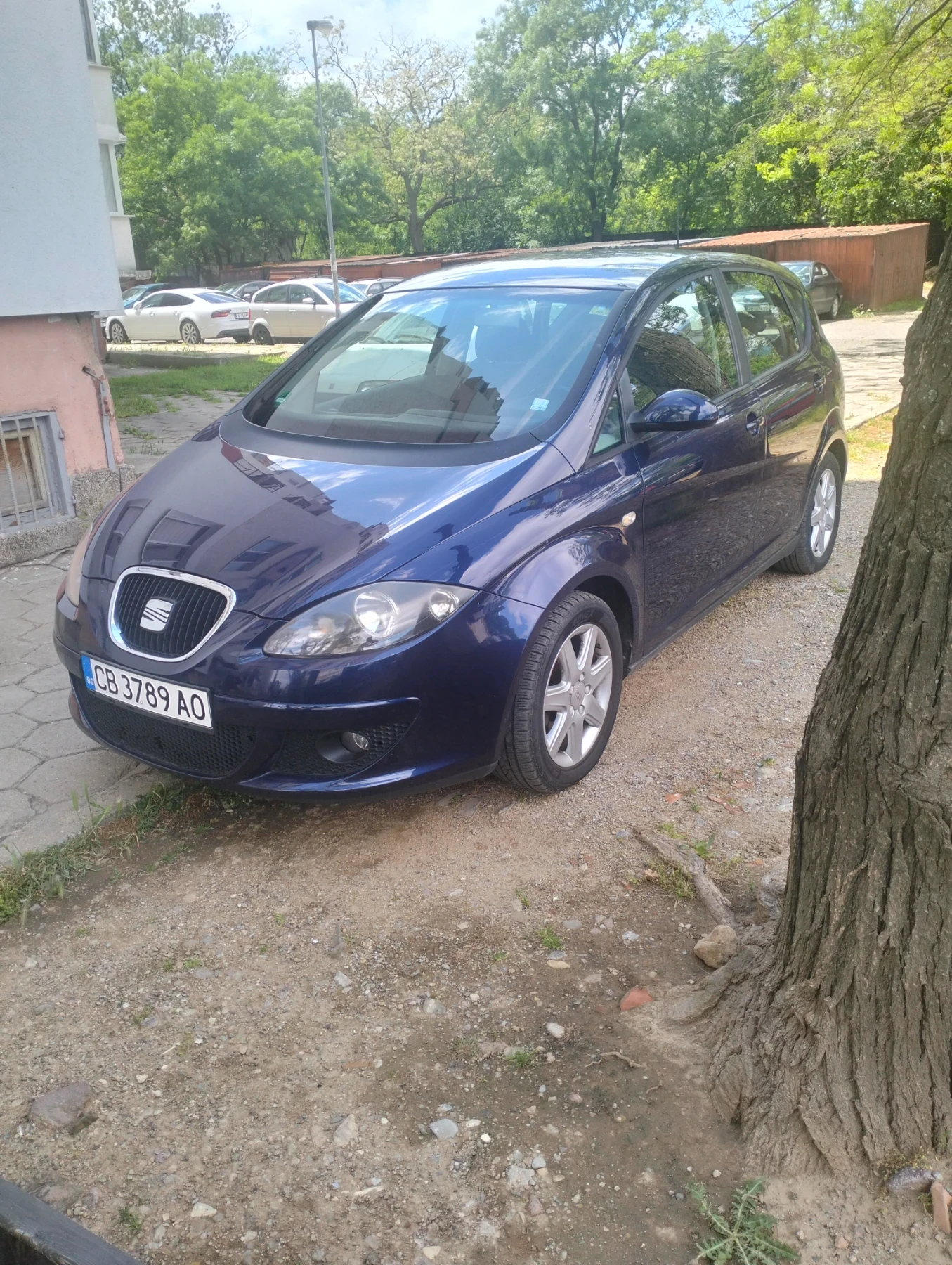 Seat Altea 1.6, снимка 2 - Автомобили и джипове - 54682076