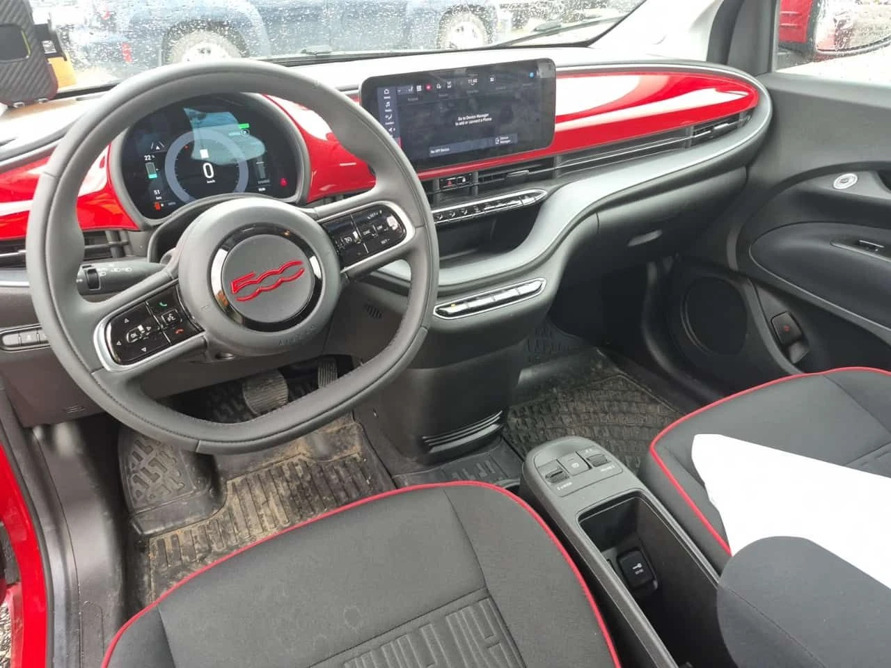Fiat 500e * (RED) EDITION * АВТОКРЕДИТ БЕЗ ПЪРВОНАЧАЛНА* , снимка 10 - Автомобили и джипове - 54721900
