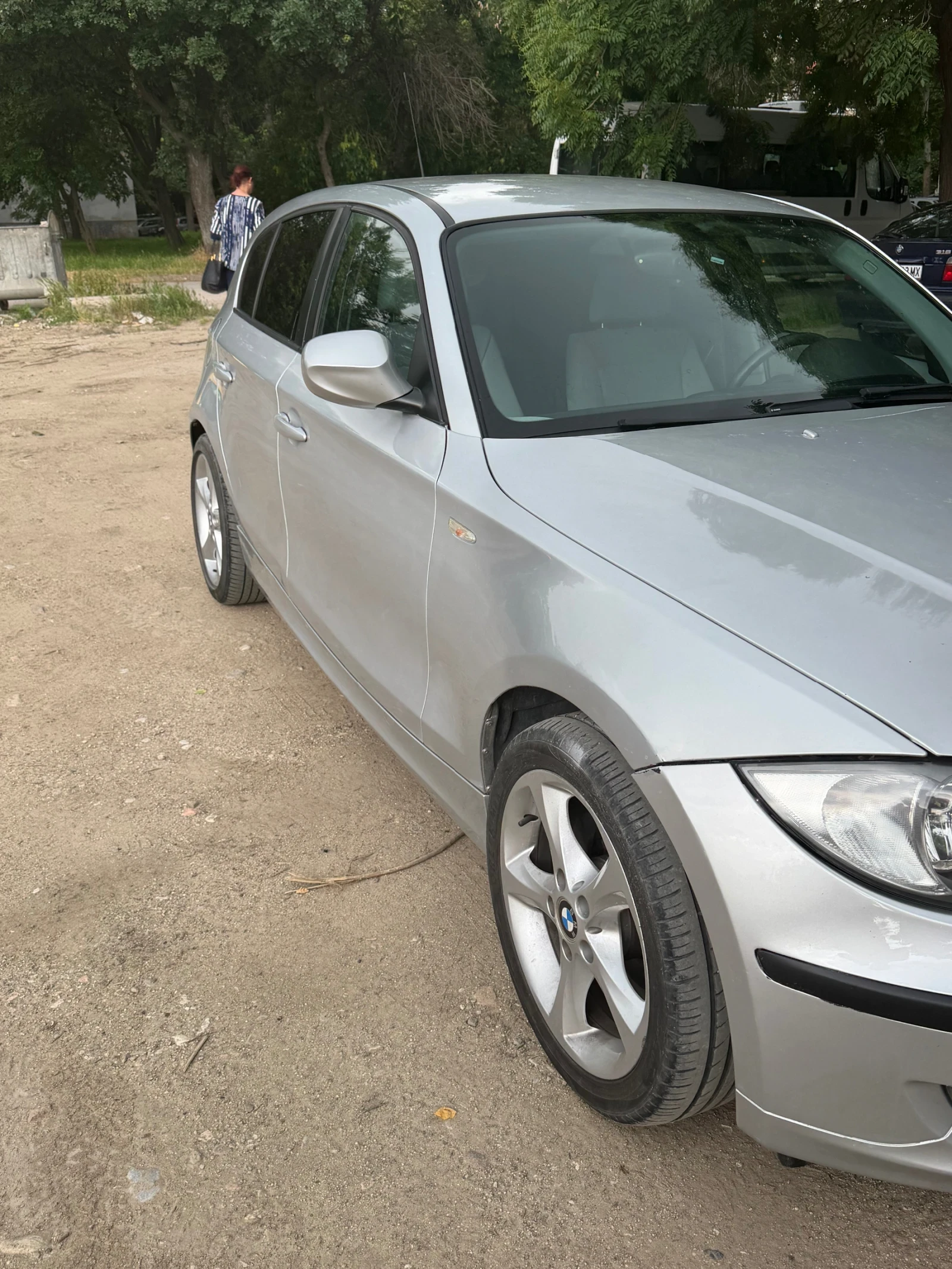 BMW 118, снимка 3 - Автомобили и джипове - 54741844