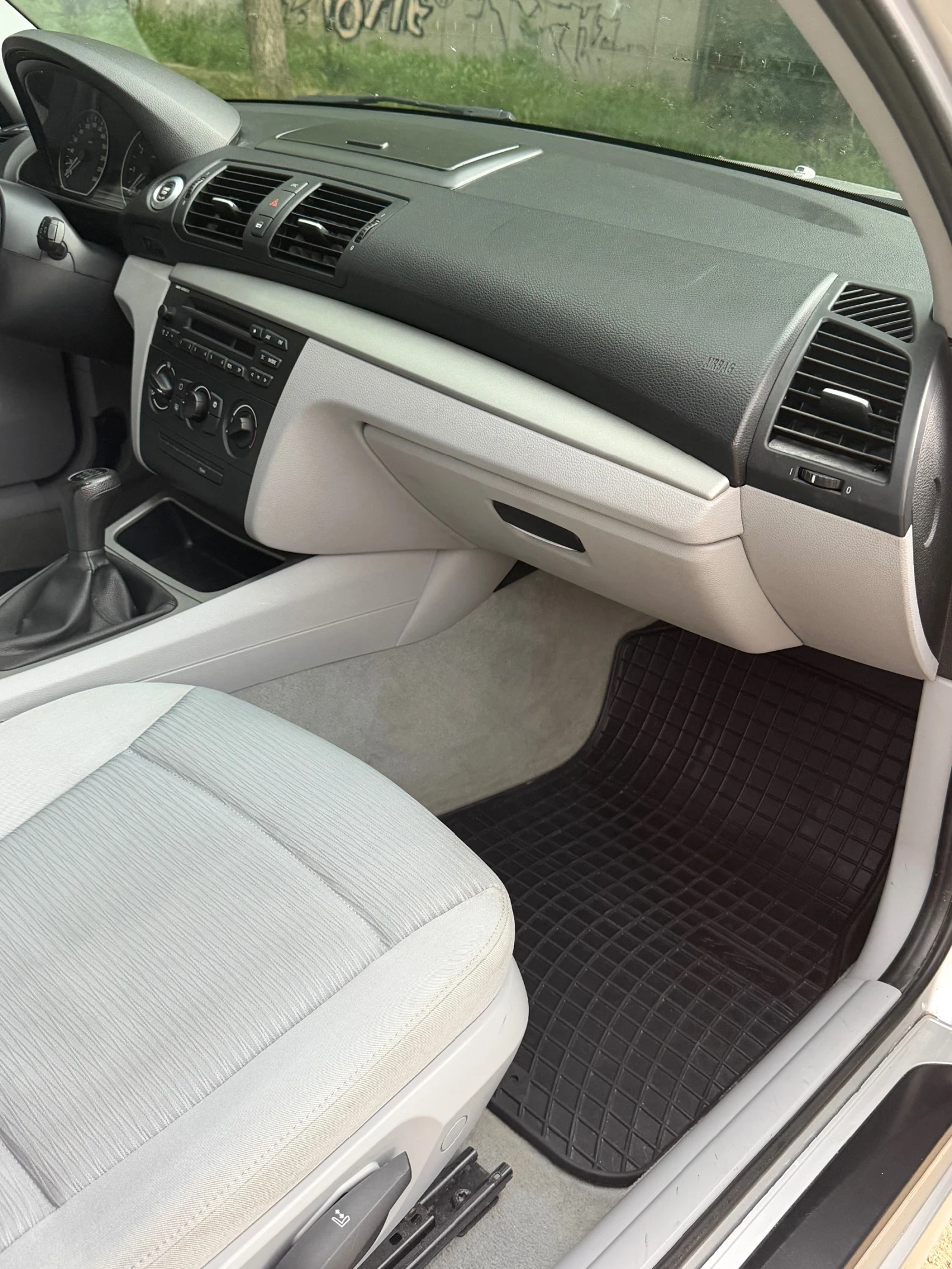 BMW 118, снимка 13 - Автомобили и джипове - 54741844