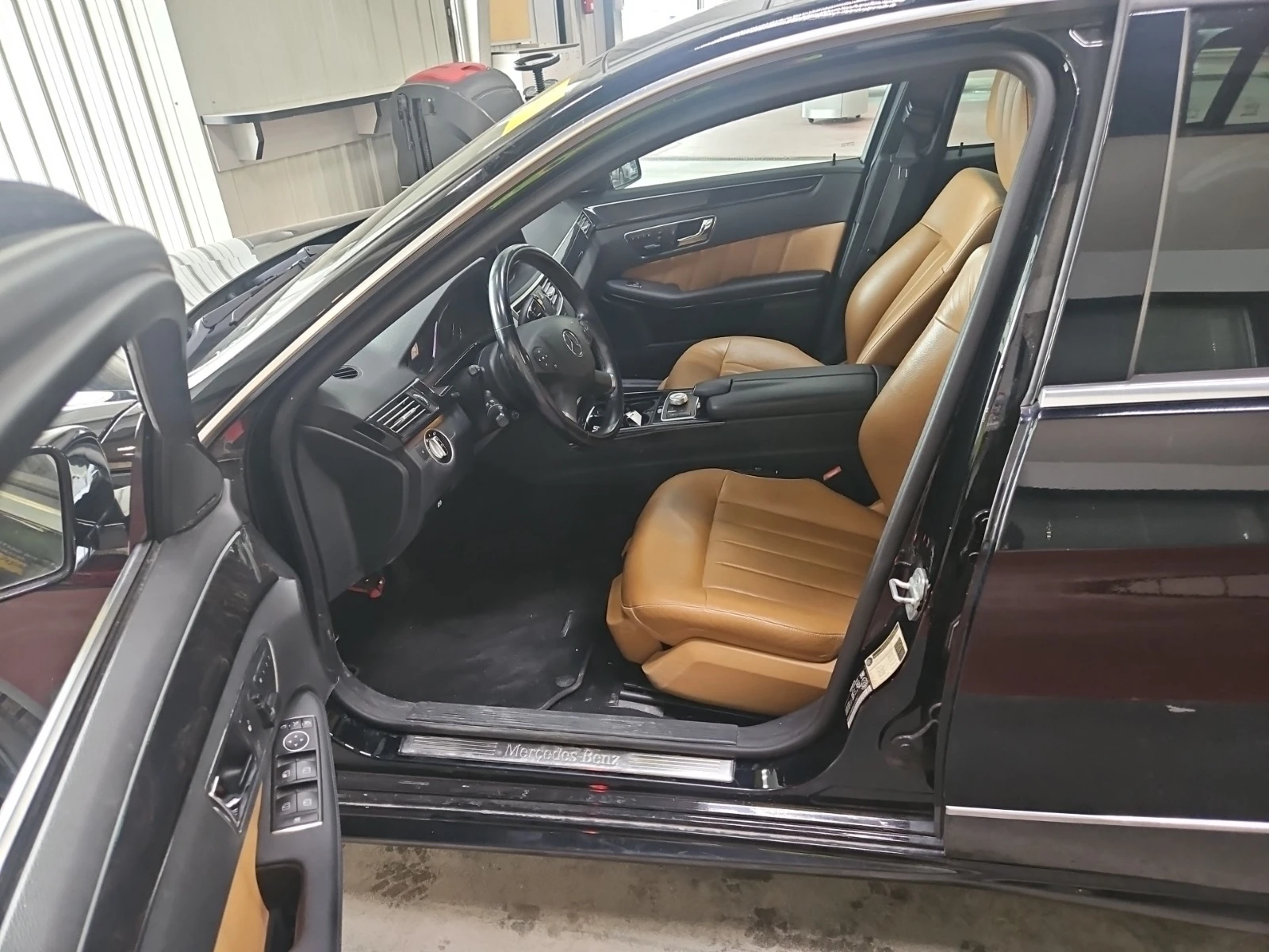 Mercedes-Benz E 500 550 388�� * 4MATIC * �������� * KEYLESS * CARFAX * | Mobile.bg � ����������� 5