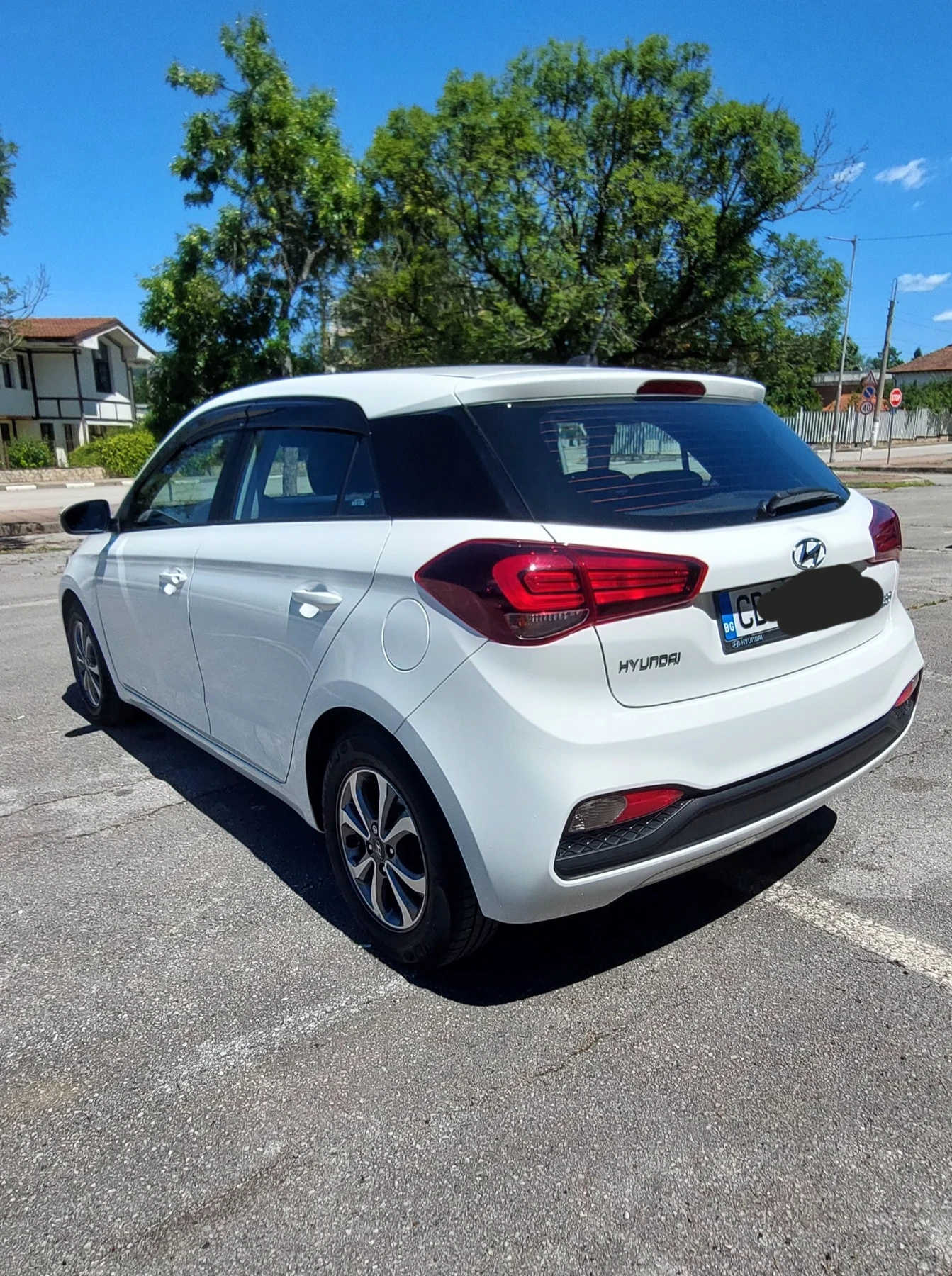 Hyundai I20, снимка 3 - Автомобили и джипове - 55728990