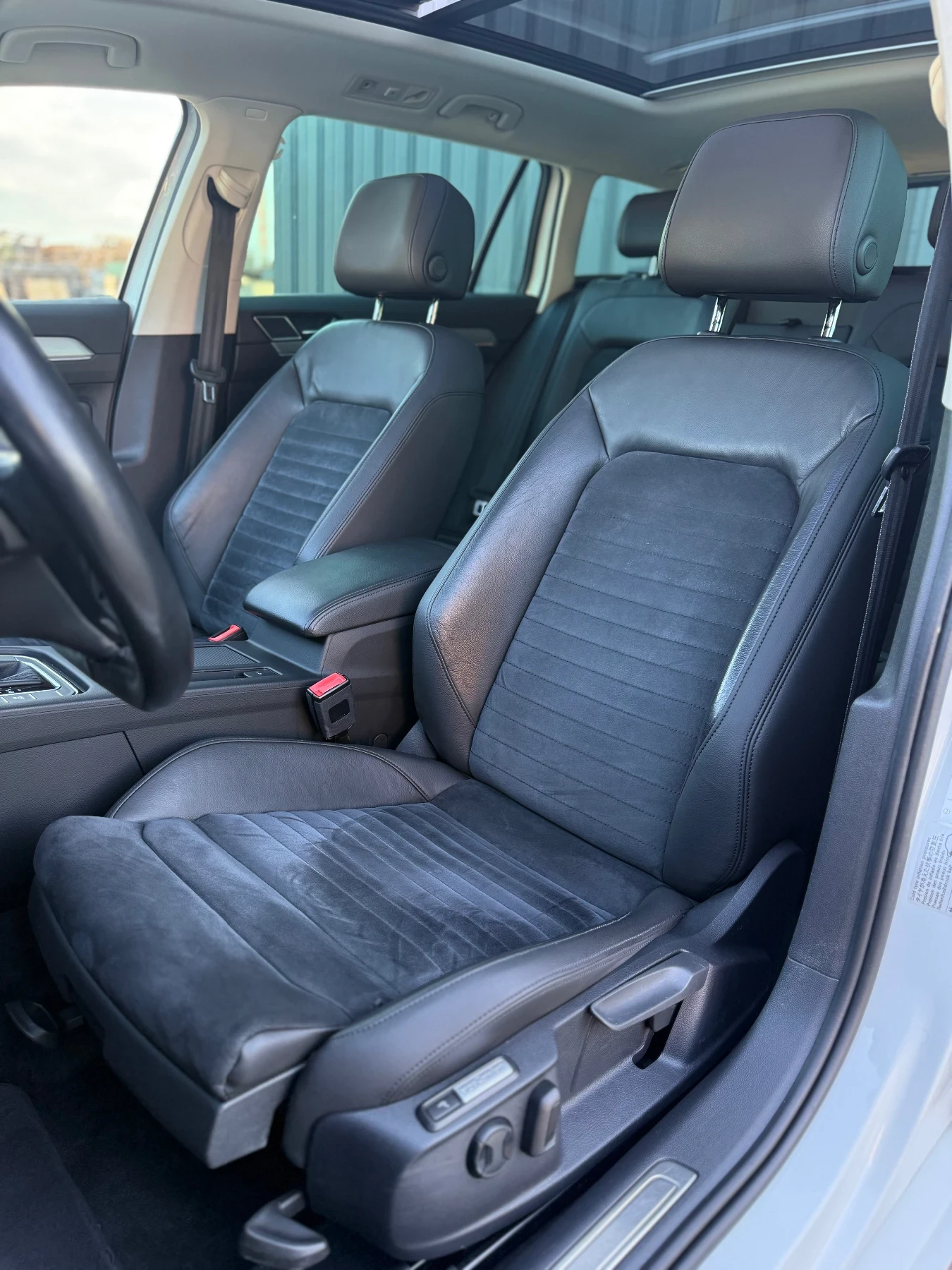 VW Passat HIGHLINE 4-MOTION, снимка 12 - Автомобили и джипове - 55192717