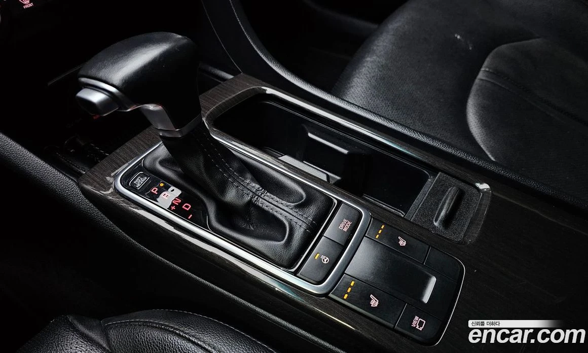 Kia K5 2.0 Prestige, снимка 9 - Автомобили и джипове - 55669063
