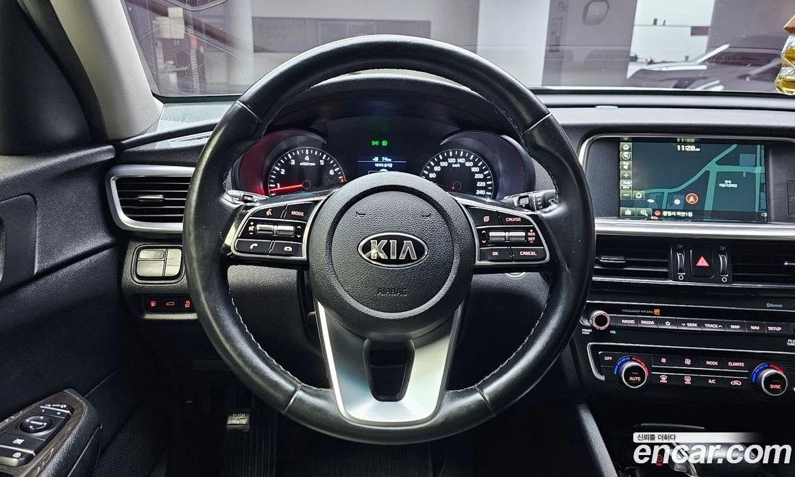 Kia K5 2.0 Prestige, снимка 13 - Автомобили и джипове - 55669063