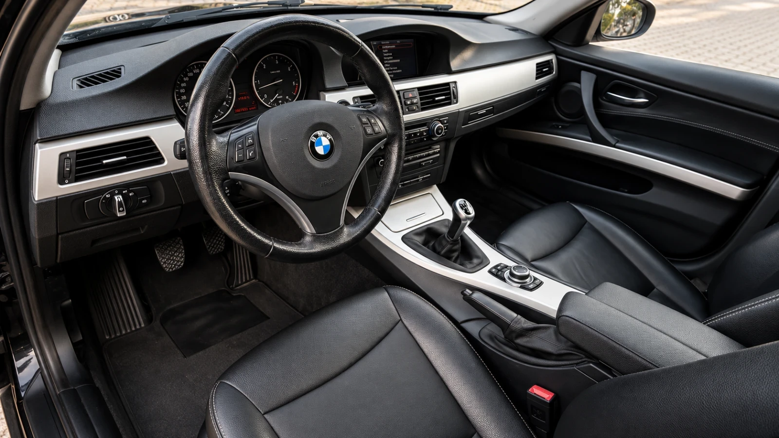 BMW 316 2.0d 116hp, Facelift, Кожа, снимка 8 - Автомобили и джипове - 56309515