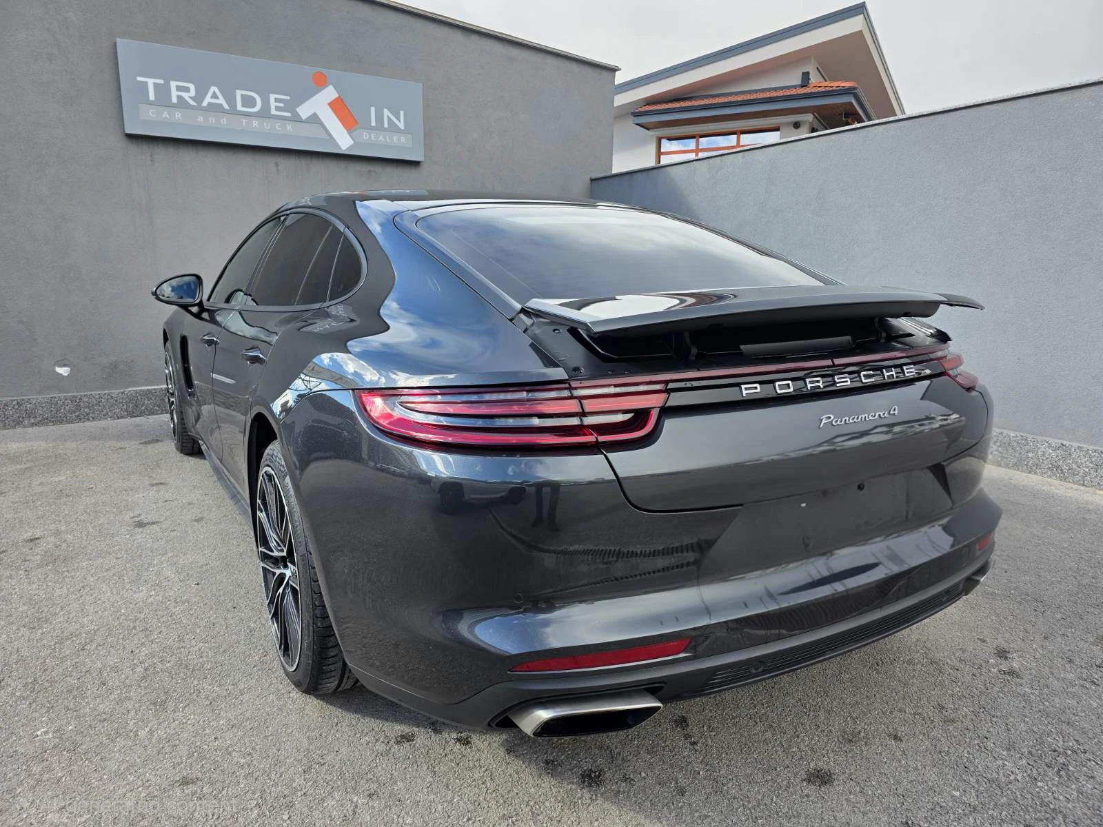 Porsche Panamera 4, снимка 6 - Автомобили и джипове - 56706298