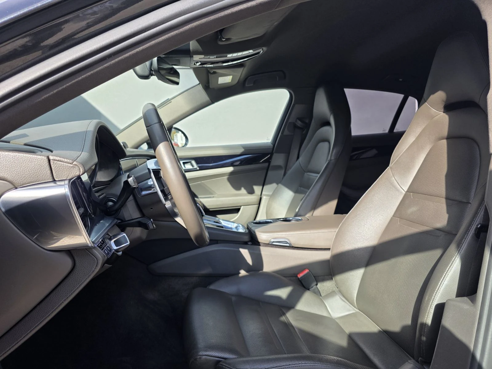Porsche Panamera 4, снимка 9 - Автомобили и джипове - 56706298