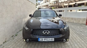 ����� �� �������� �� Infiniti QX70 S
