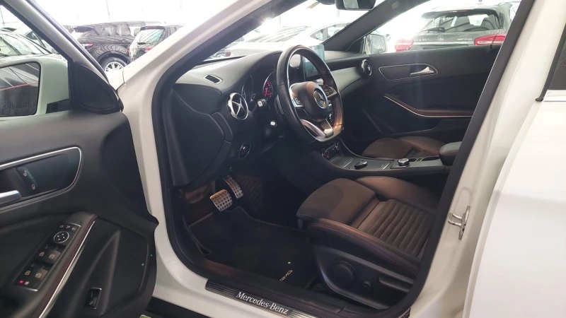 Mercedes-Benz GLA 220 AMG 2.2CDi 4x4 7SP FACE-VNOS CH-DISTRONIC-SERV.IST, снимка 8 - Автомобили и джипове - 43489660