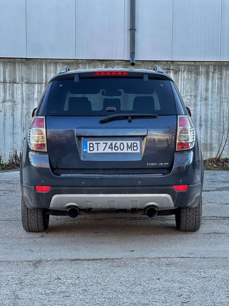 Chevrolet Captiva 4x4, снимка 4 - Автомобили и джипове - 47884063