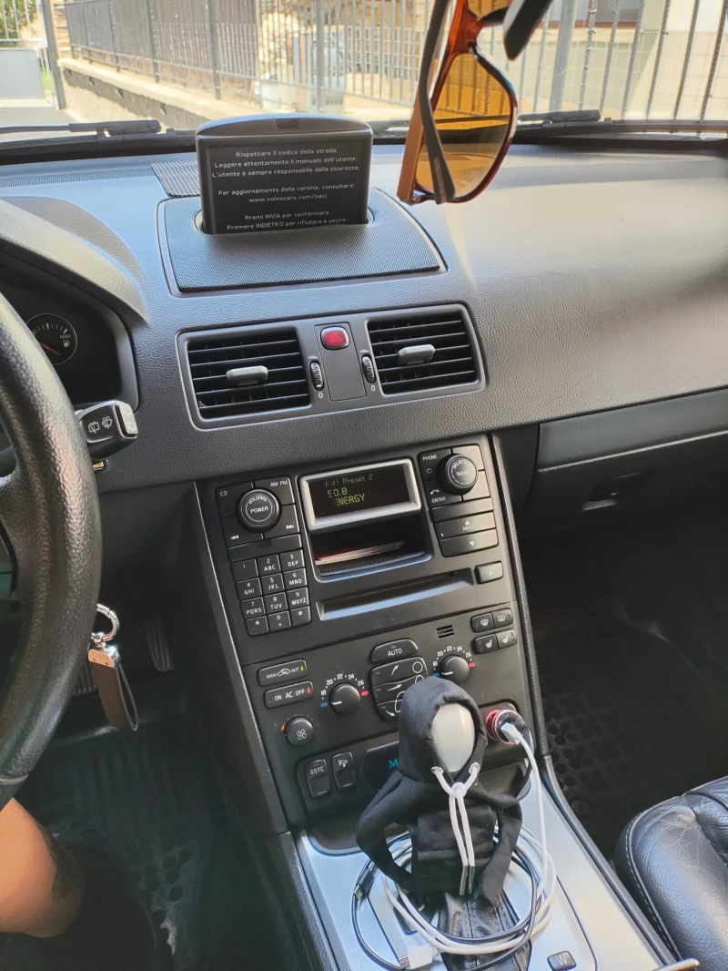 Volvo Xc90, снимка 9 - Автомобили и джипове - 51984477