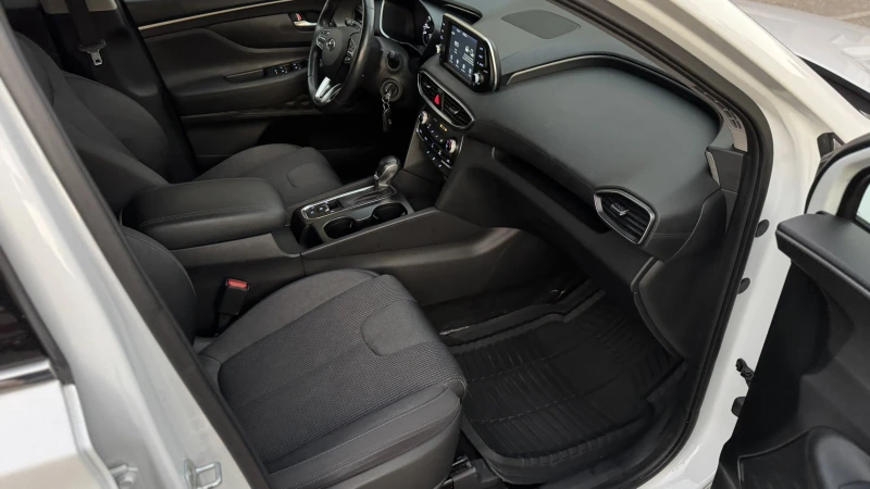 Hyundai Santa fe 8-auto, снимка 17 - Автомобили и джипове - 52437824