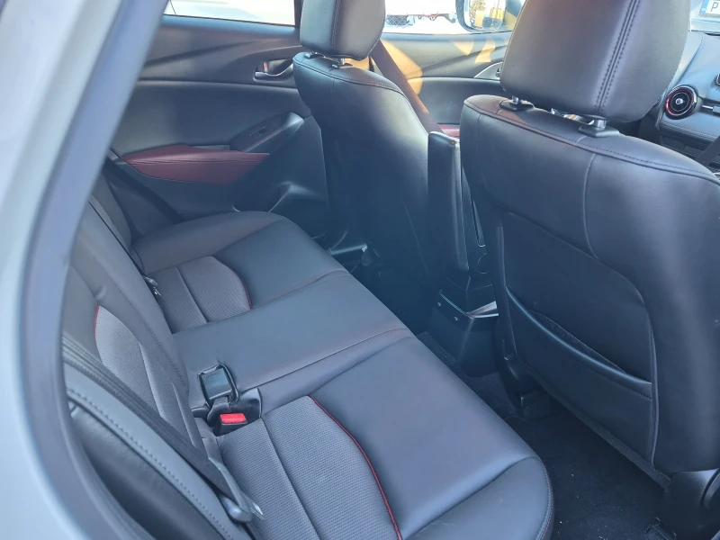 Mazda CX-3 2.0 БЕНЗИН . 4+ 4 , снимка 15 - Автомобили и джипове - 53166044